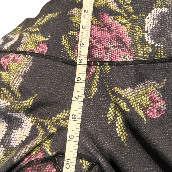Lululemon Athletica Womens Wunder Under Leggings Multicolor Floral 24 Inch Waist - Picture 6 of 6
